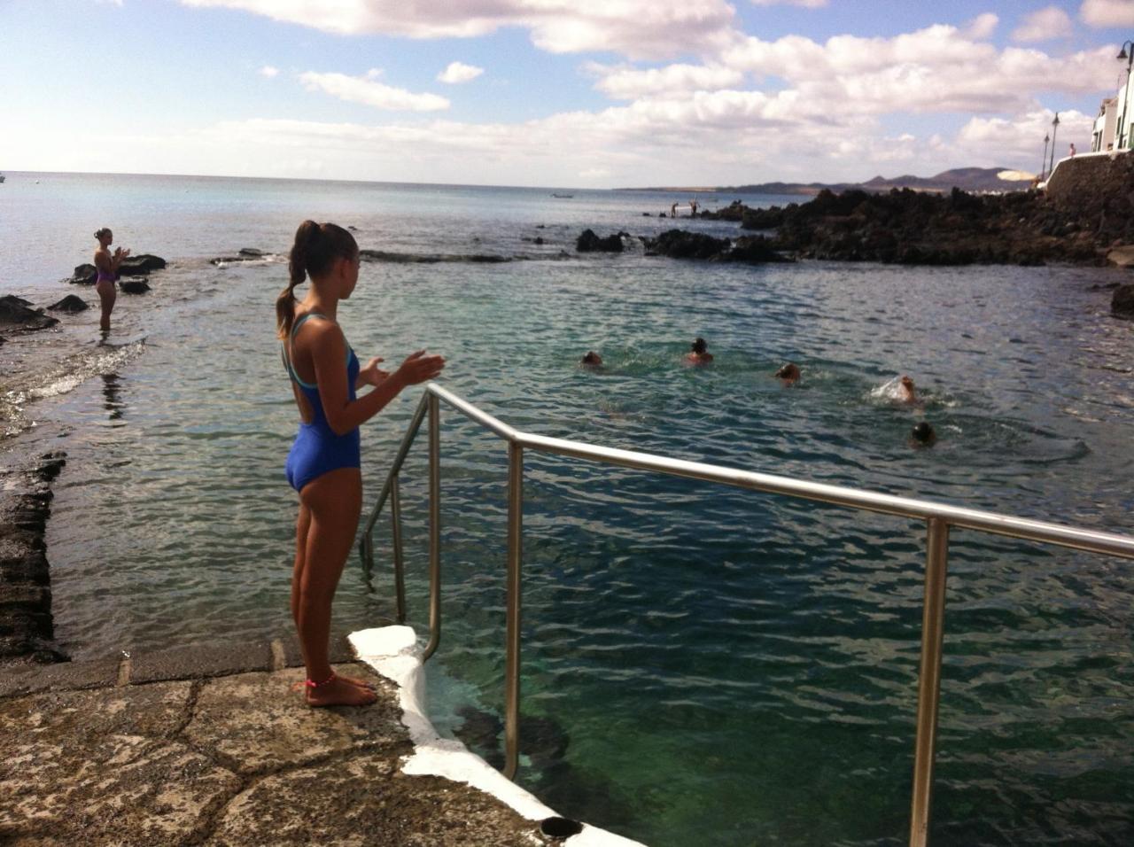 Casa Lili - Shared Pool - Close To Seafront Promenade - Sea Views From Upper Terrace Punta Mujeres المظهر الخارجي الصورة